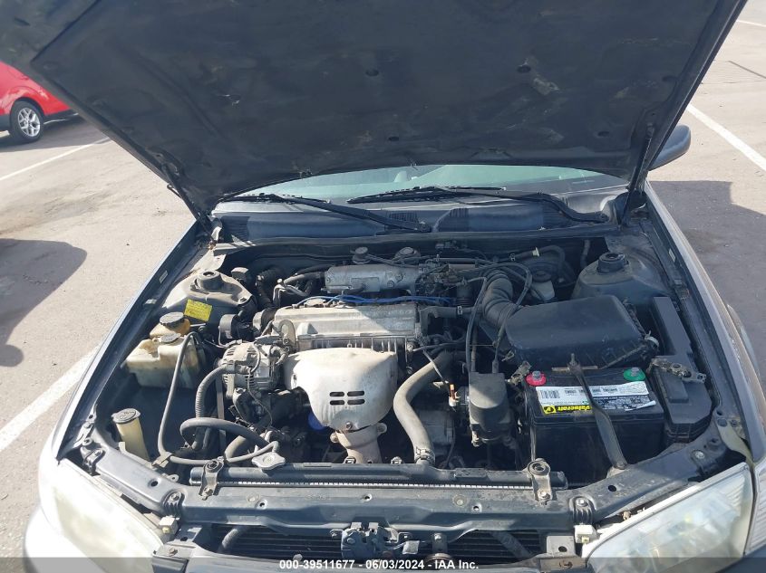 2000 Toyota Camry Ce VIN: 4T1BG22K9YU944832 Lot: 39511677