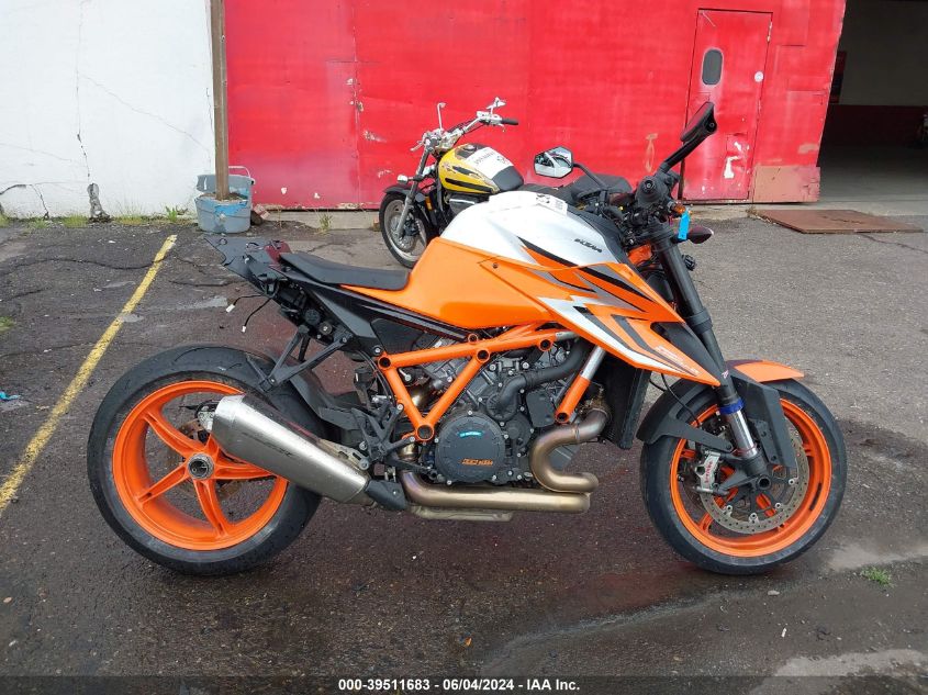 2022 Ktm 1290 Super Duke R VIN: VBKV39404NM955670 Lot: 39511683