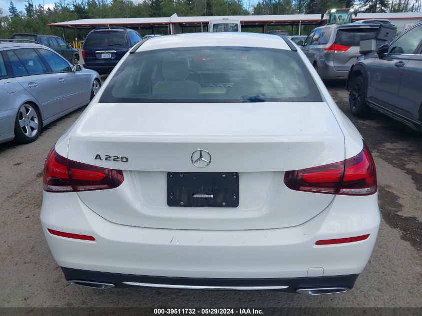 2022 MERCEDES-BENZ A 220 - W1K3G4EB0NJ362668