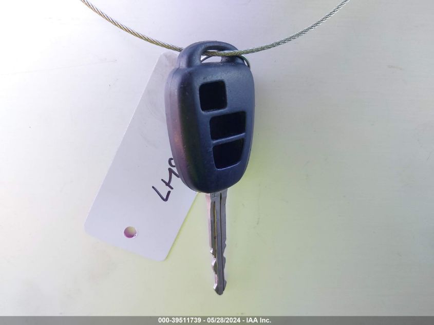 2017 Toyota Rav4 Le VIN: 2T3ZFREV8HW372014 Lot: 39511739