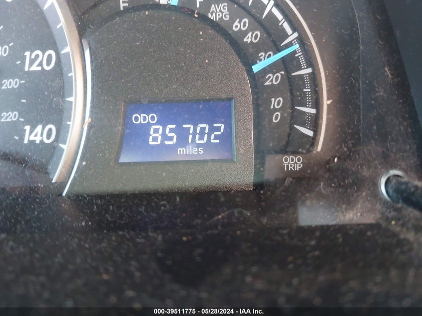 2015 Toyota Camry Le VIN: 4T4BF1FK2FR472077 Lot: 39511775