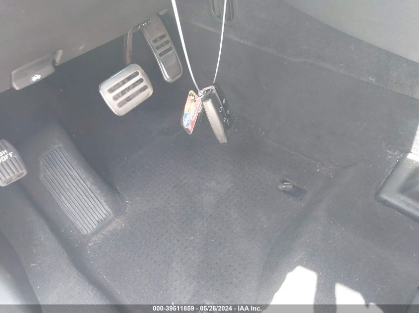 2010 Ford Taurus Sho VIN: 1FAHP2KT1AG125394 Lot: 39511859