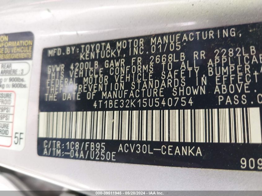 2005 Toyota Camry Le VIN: 4T1BE32K15U540754 Lot: 39511945