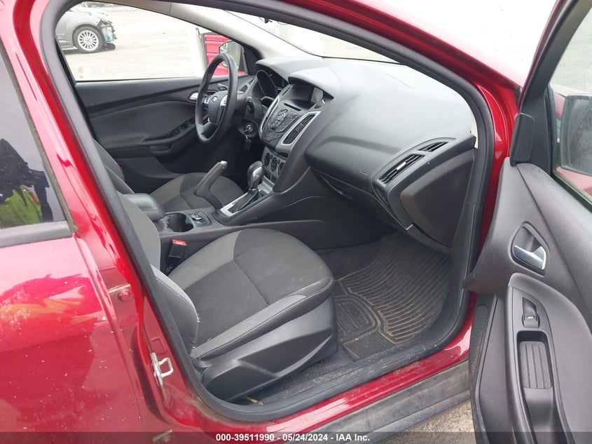 2014 FORD FOCUS SE - 1FADP3K24EL197702