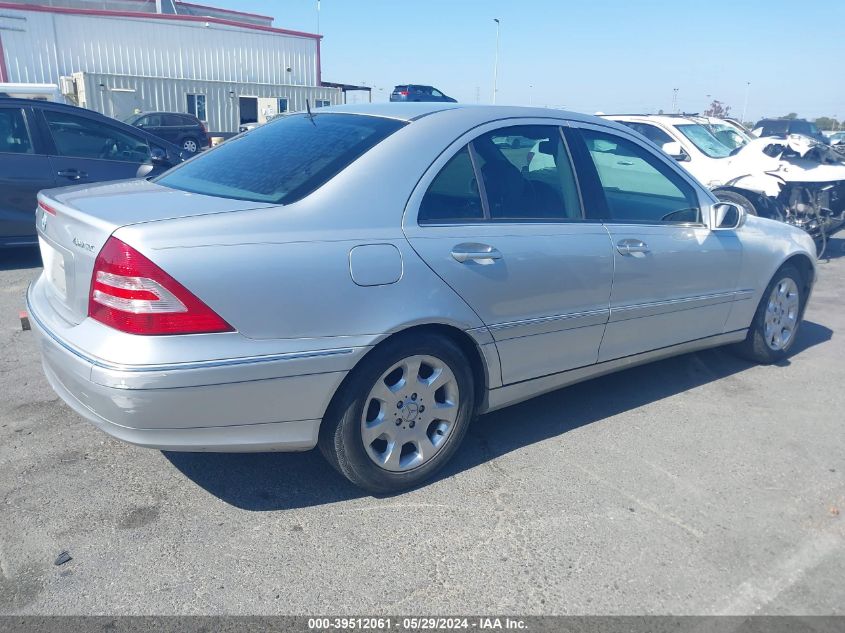 2005 Mercedes-Benz C 240 Luxury 4Matic VIN: WDBRF81J45F724868 Lot: 39512061