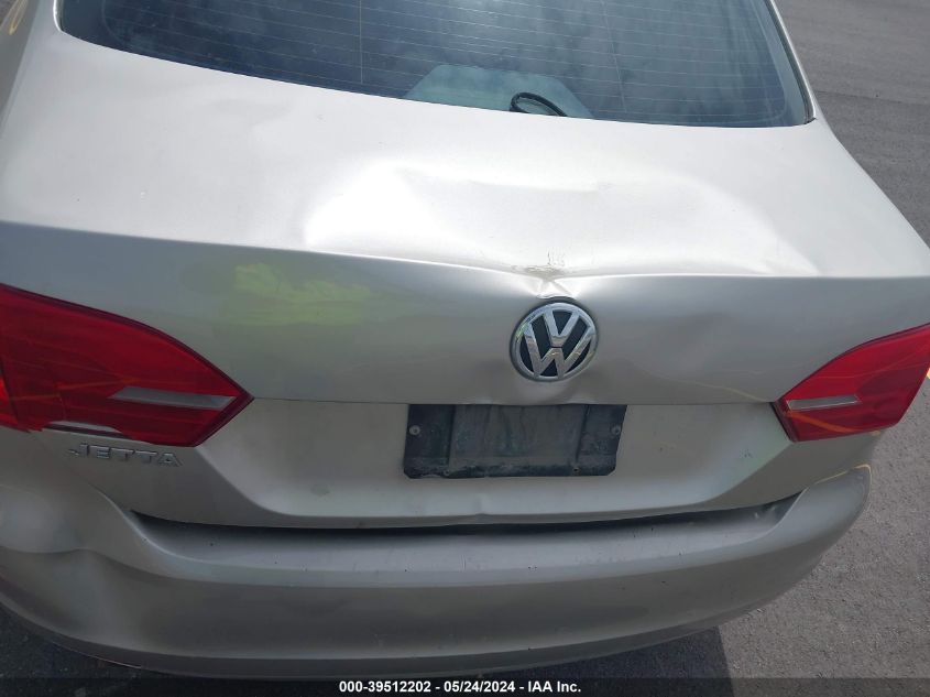 2012 Volkswagen Jetta 2.0L S VIN: 3VW2K7AJ4CM472851 Lot: 39512202