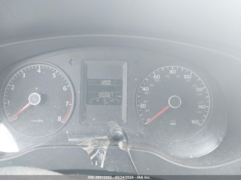 2012 Volkswagen Jetta 2.0L S VIN: 3VW2K7AJ4CM472851 Lot: 39512202