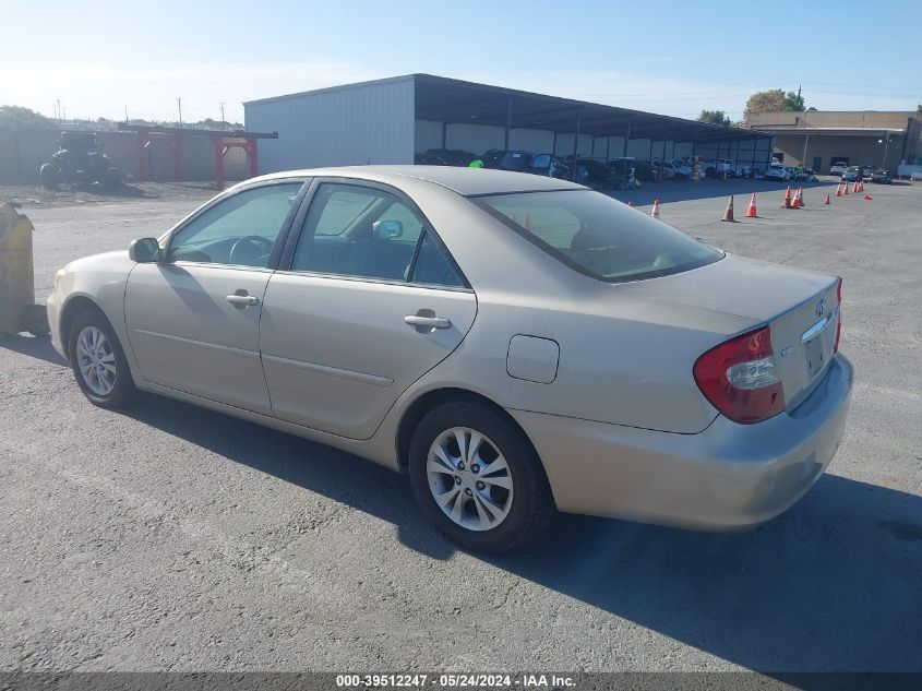 2004 Toyota Camry Le/Xle/Se VIN: 4T1BF30K34U587492 Lot: 39512247