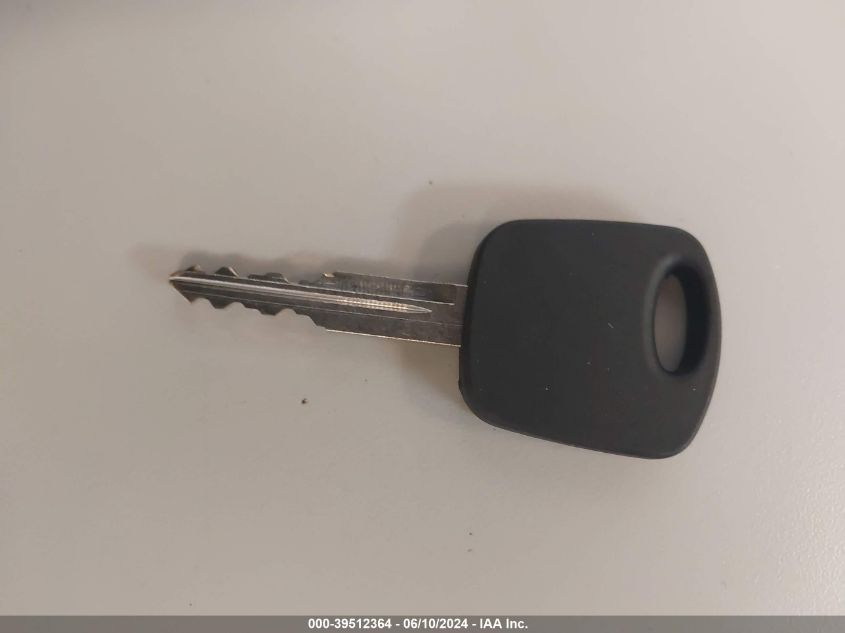 2001 Ford Expedition Xlt VIN: 1FMPU16L01LA17578 Lot: 39512364