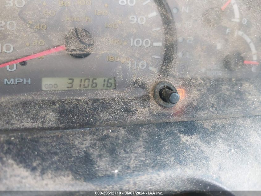 2004 Toyota Sequoia Sr5 V8 VIN: 5TDZT34A04S209096 Lot: 39512710