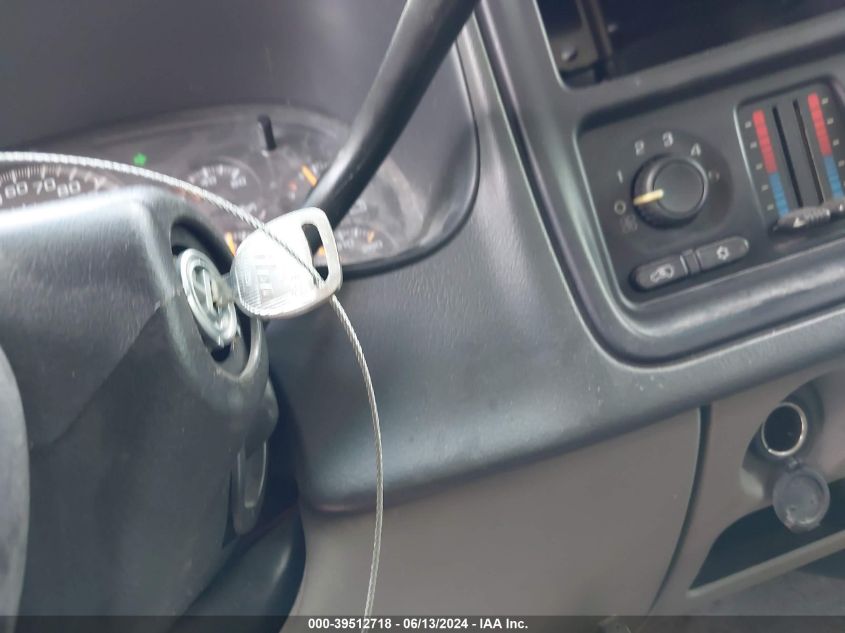 2005 Chevrolet Tahoe Ls VIN: 1GNEC13V45R177929 Lot: 39512718