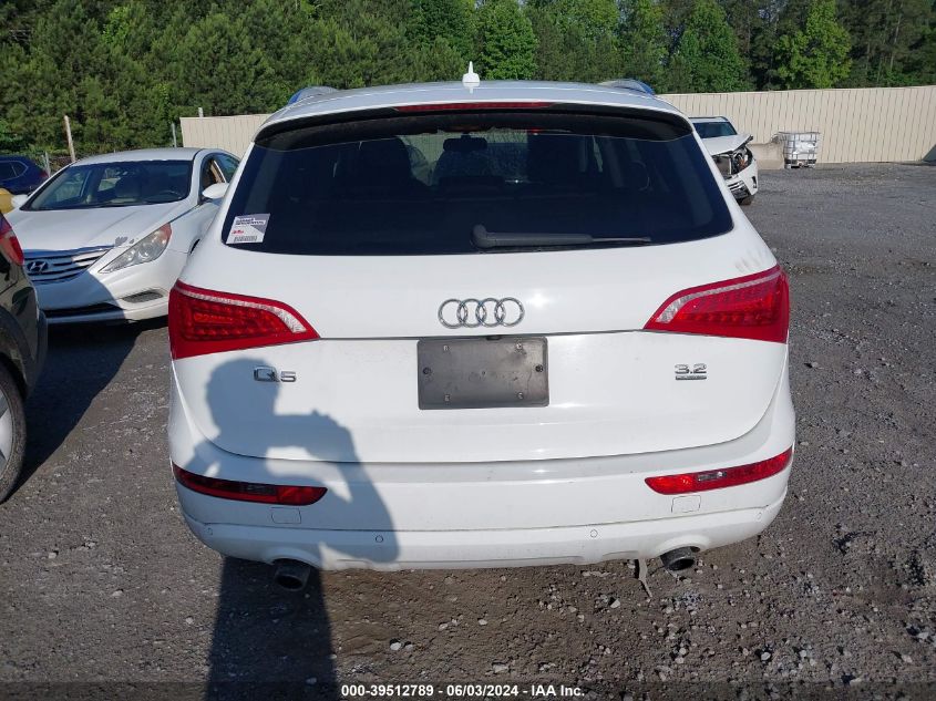2010 Audi Q5 3.2 Premium VIN: WA1LKAFP2AA104352 Lot: 39512789