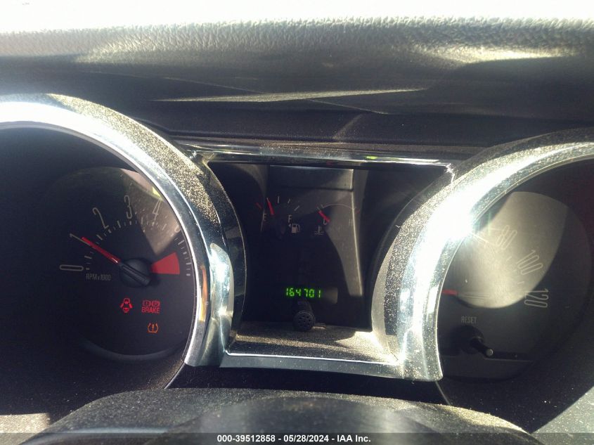 2007 Ford Mustang V6 Deluxe/V6 Premium VIN: 1ZVFT84N575353348 Lot: 39512858