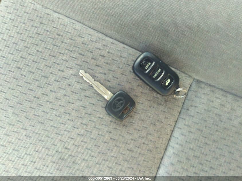 2003 Toyota Camry Le VIN: 4T1BE32K93U763220 Lot: 39512869