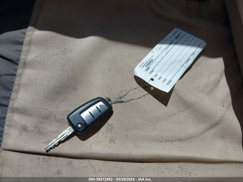 2014 NISSAN ROGUE S - 5N1AT2MV6EC752607