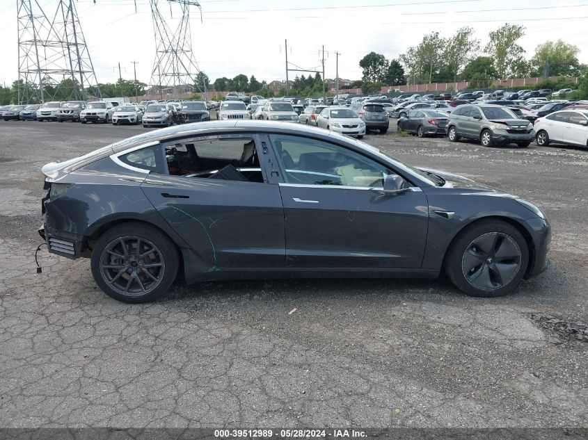 2018 Tesla Model 3 VIN: 5YJ3E1EAXJF052910 Lot: 39512989