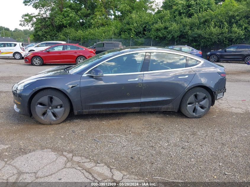 2018 Tesla Model 3 VIN: 5YJ3E1EAXJF052910 Lot: 39512989