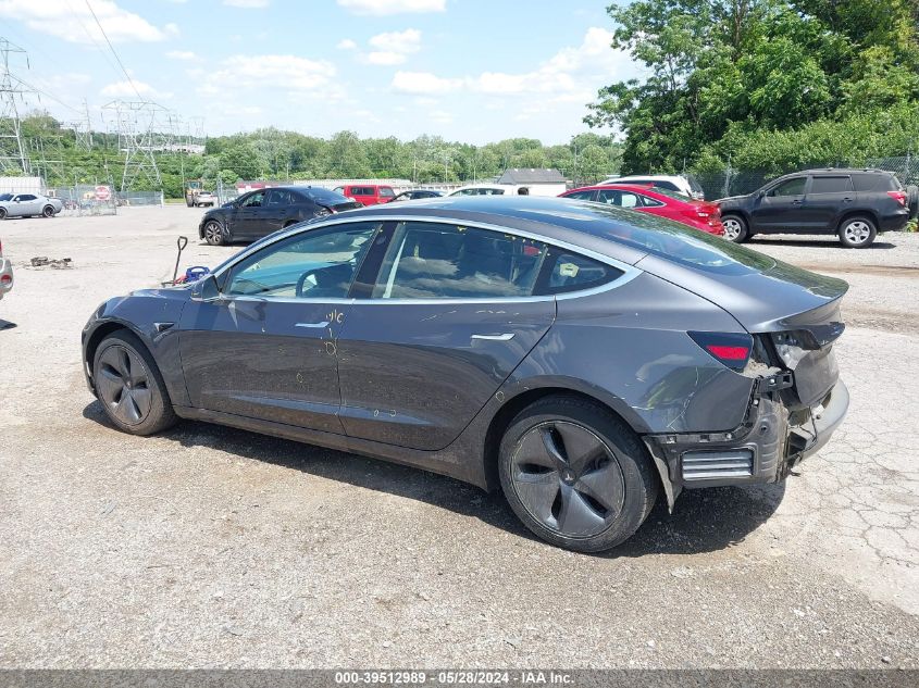 2018 Tesla Model 3 VIN: 5YJ3E1EAXJF052910 Lot: 39512989