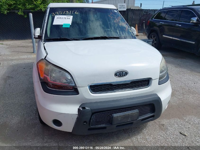 2011 Kia Soul + VIN: KNDJT2A26B7709176 Lot: 39513116