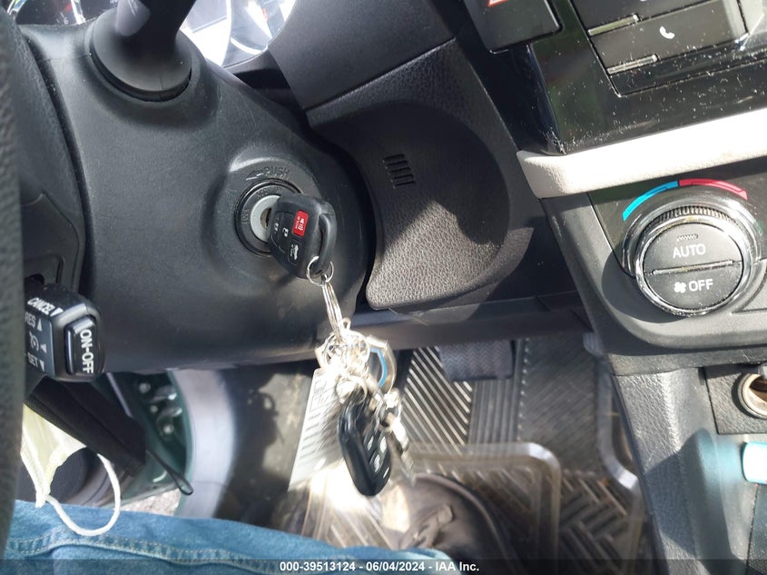 2014 Toyota Corolla Le VIN: 2T1BURHE9EC049972 Lot: 39513124