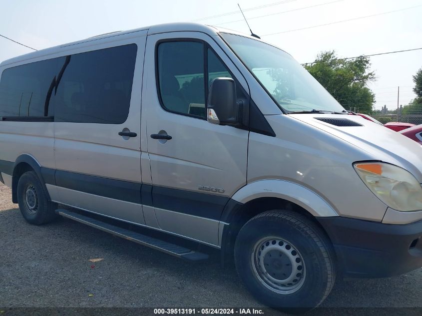 2007 Dodge Sprinter Wagon 2500 VIN: WD8PE746X75133745 Lot: 39513191