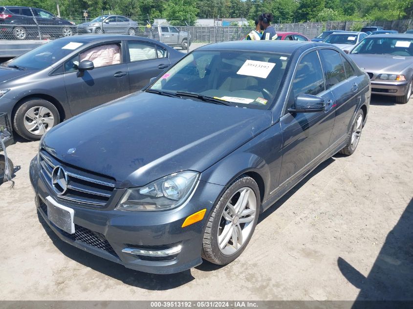 2014 Mercedes-Benz C 300 Luxury 4Matic/Sport 4Matic VIN: WDDGF8AB7EA892105 Lot: 39513192