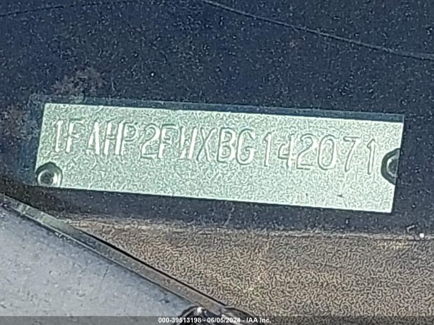 2011 Ford Taurus Limited VIN: 1FAHP2FWXBG142071 Lot: 39513198