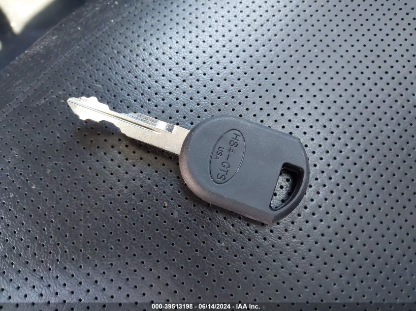 2011 Ford Taurus Limited VIN: 1FAHP2FWXBG142071 Lot: 39513198