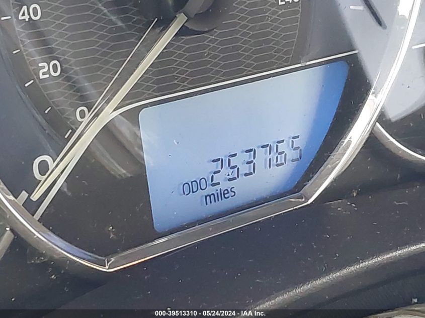 2015 Toyota Corolla Le VIN: 2T1BURHE1FC325692 Lot: 39513310