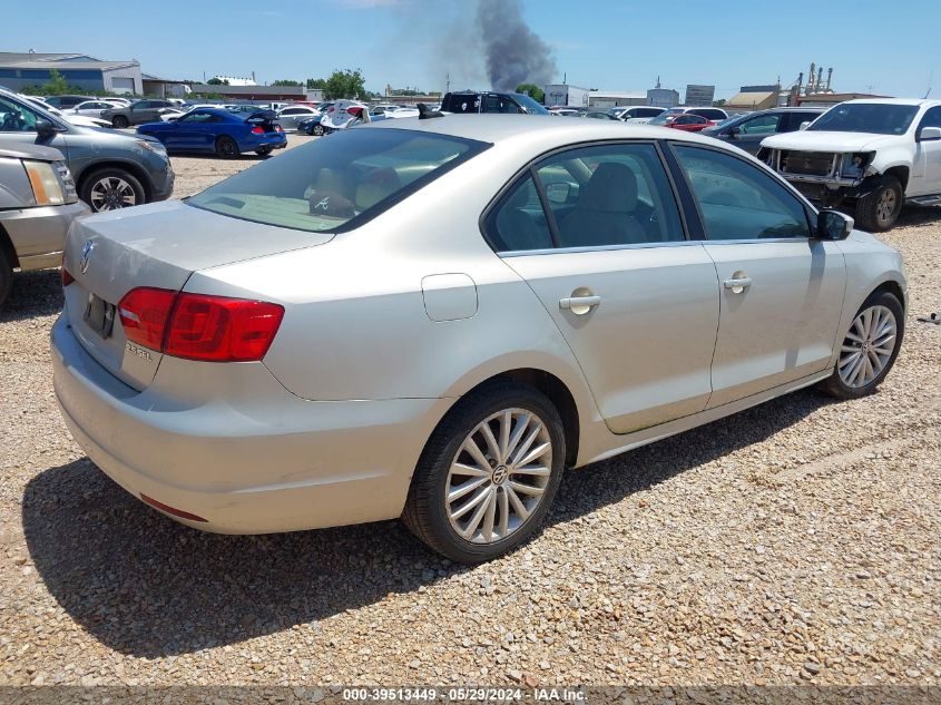 2011 Volkswagen Jetta 2.5L Sel VIN: 3VWLX7AJ9BM379666 Lot: 39513449