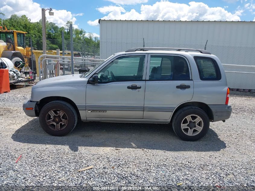 2002 Chevrolet Tracker Hard Top Base VIN: 2CNBE13C326942961 Lot: 39513475