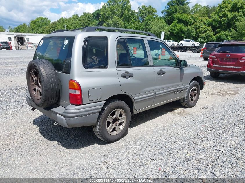 2002 Chevrolet Tracker Hard Top Base VIN: 2CNBE13C326942961 Lot: 39513475