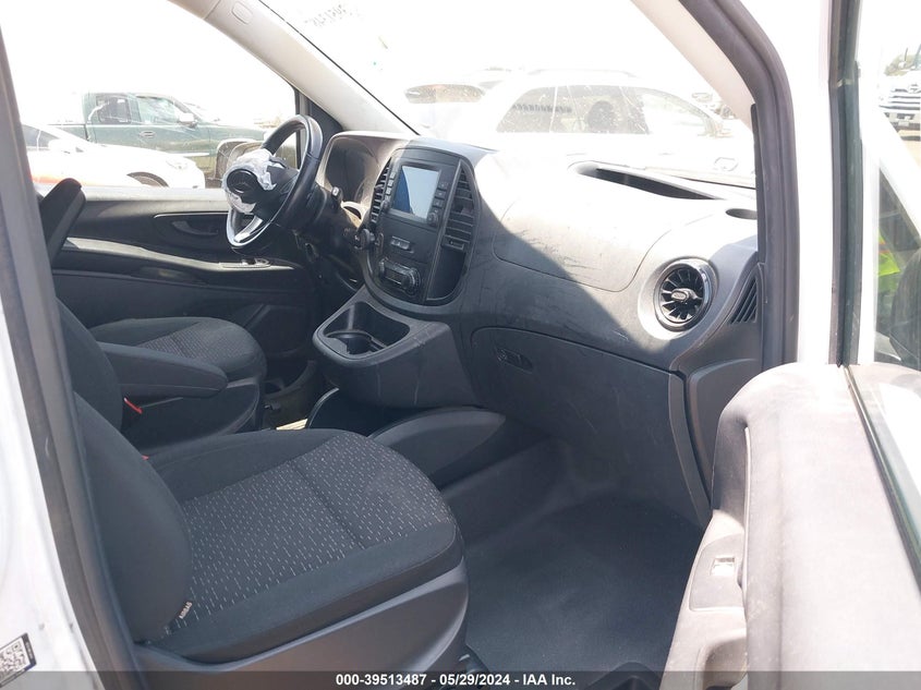 2021 MERCEDES-BENZ METRIS - W1YV0BEY9M3866280