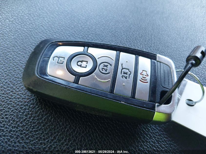 2022 Ford Expedition Xlt VIN: 1FMJU1JT5NEA65777 Lot: 39513621