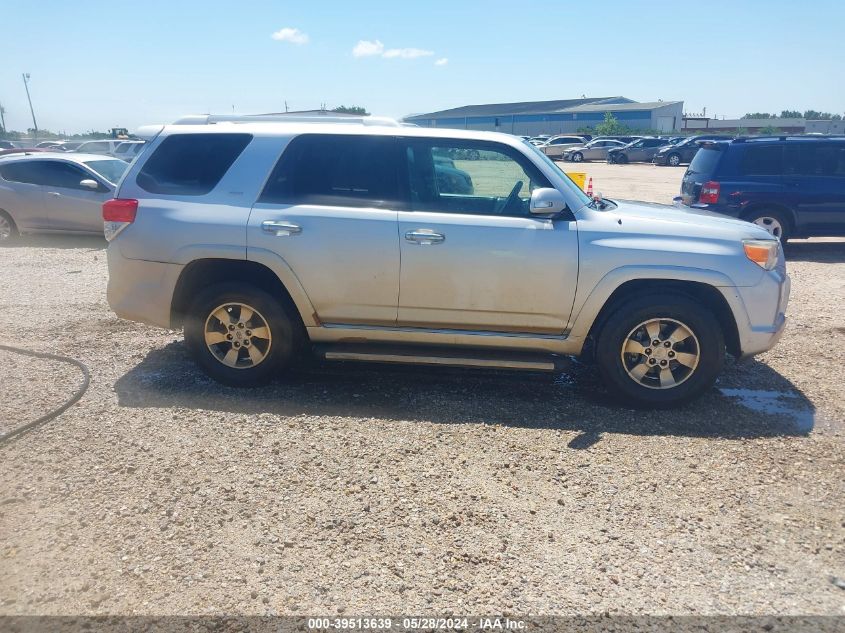 2011 Toyota 4Runner Sr5 V6 VIN: JTEZU5JR9B5027110 Lot: 39513639