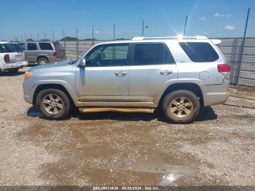 2011 Toyota 4Runner Sr5 V6 VIN: JTEZU5JR9B5027110 Lot: 39513639