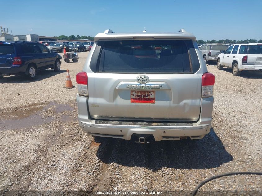 2011 Toyota 4Runner Sr5 V6 VIN: JTEZU5JR9B5027110 Lot: 39513639