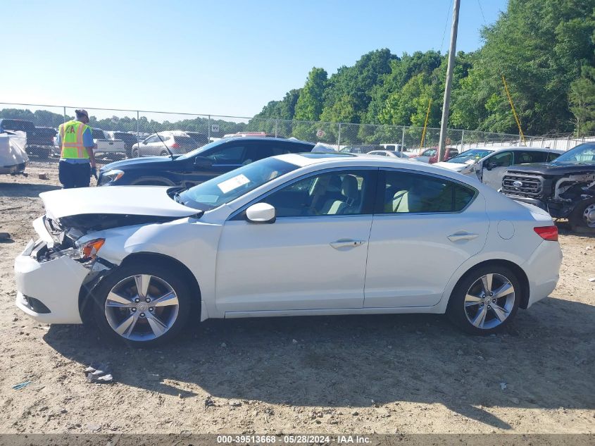 2013 Acura Ilx 2.0L VIN: 19VDE1F76DE003925 Lot: 39513668