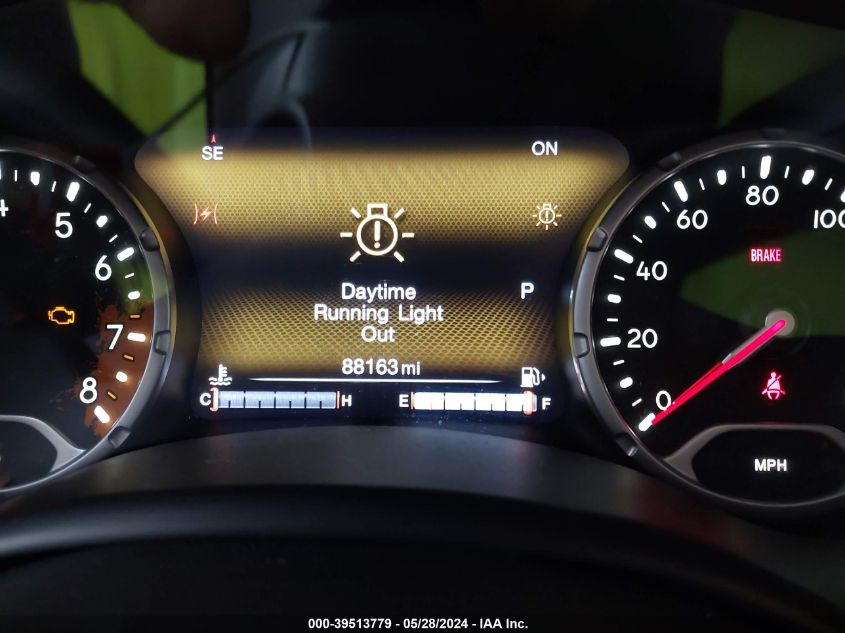 2017 Jeep Renegade Limited Fwd VIN: ZACCJADB0HPE50278 Lot: 39513779