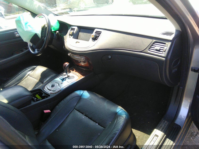 2009 Hyundai Genesis 4.6 VIN: KMHGC46F99U061258 Lot: 39513840