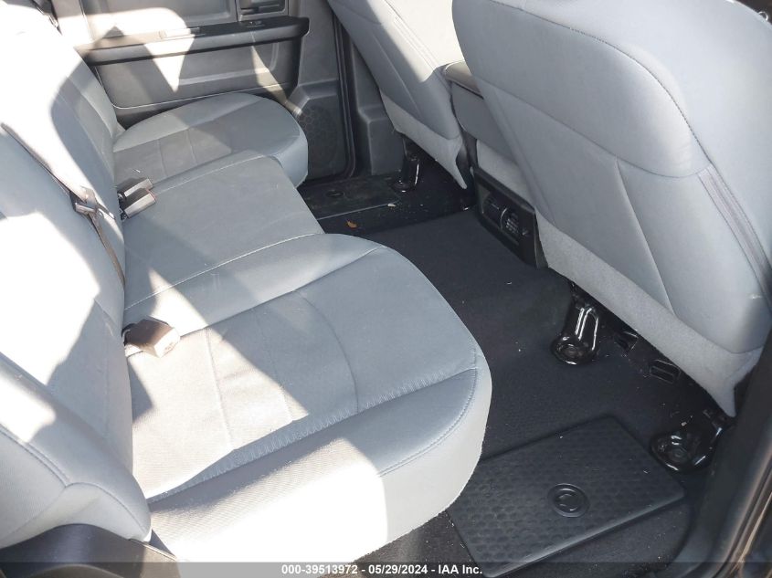 2018 Ram 1500 Express 4X2 5'7 Box VIN: 1C6RR6KG8JS299860 Lot: 39513972