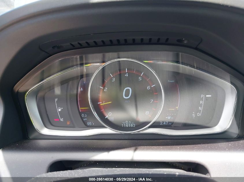 2016 Volvo Xc60 T5 Drive-E Premier VIN: YV440MDK9G2849897 Lot: 39514030