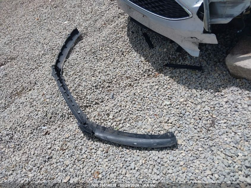 2017 Ford Focus S VIN: 1FADP3E21HL332098 Lot: 39514039