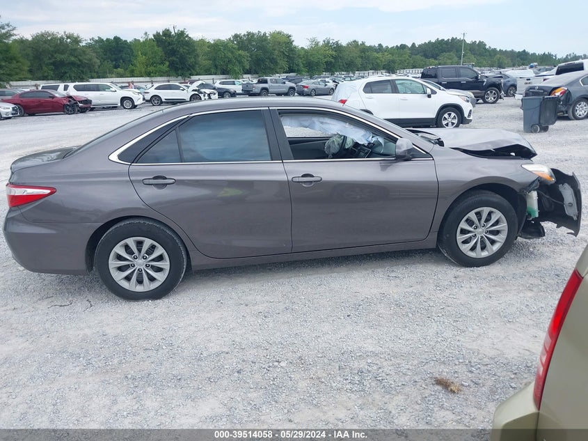 2015 Toyota Camry Le VIN: 4T4BF1FK0FR496958 Lot: 39514058