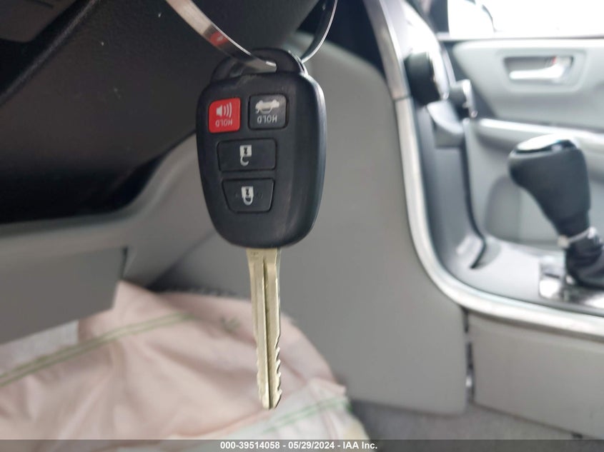 2015 Toyota Camry Le VIN: 4T4BF1FK0FR496958 Lot: 39514058