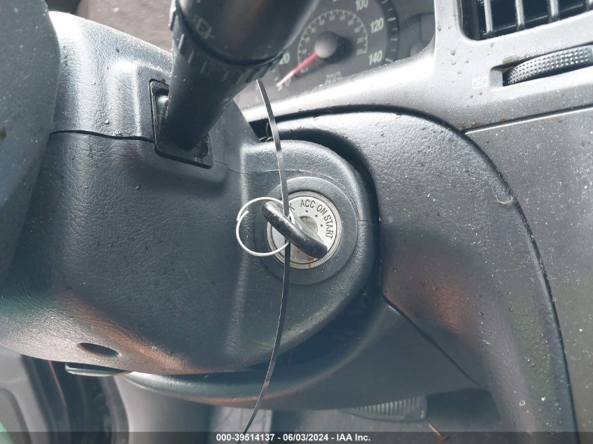 2005 Hyundai Elantra Gls/Gt VIN: KMHDN56D35U175252 Lot: 39514137