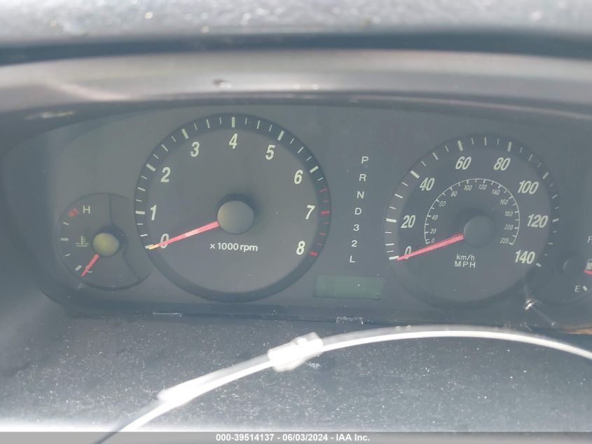 2005 Hyundai Elantra Gls/Gt VIN: KMHDN56D35U175252 Lot: 39514137