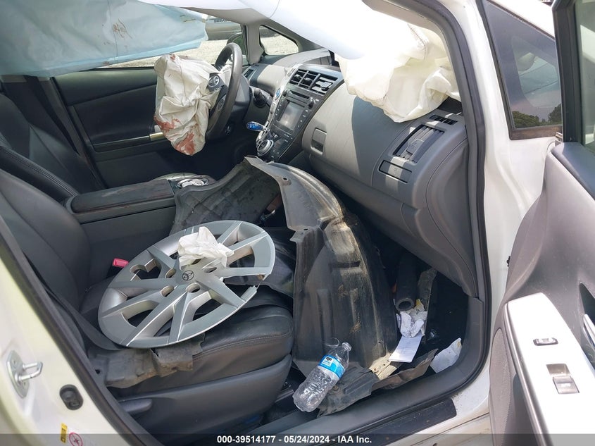 2014 Toyota Prius V Three VIN: JTDZN3EU0E3307308 Lot: 39514177