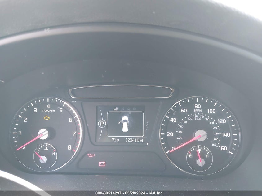 2016 Kia Sorento 2.4L Lx VIN: 5XYPG4A30GG146476 Lot: 39514297