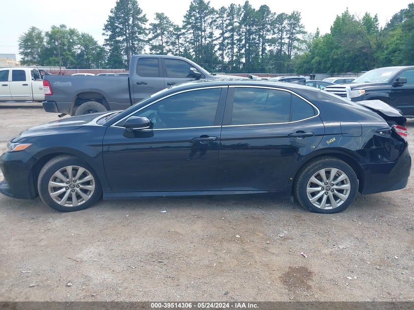 2020 TOYOTA CAMRY LE - 4T1L11AKXLU500675
